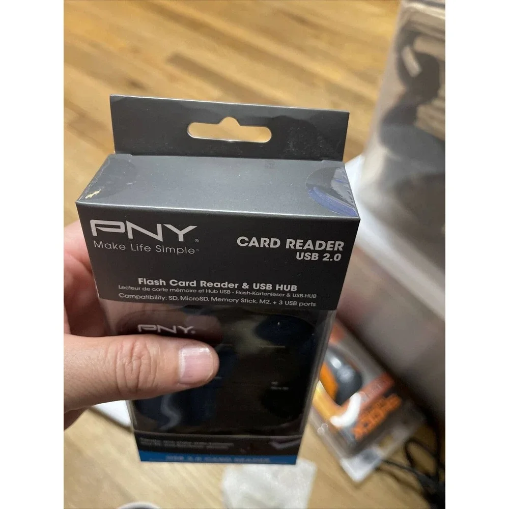 PNY‎ Multi-Slot USB & Flash Card Reader (P-UBSDRDR21K-RF) New (18)